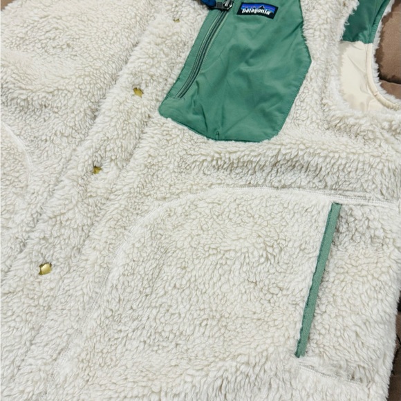 Patagonia Reversible Bivy Down Vest - Picture 11 of 13